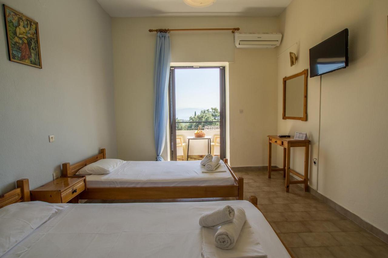Aggeliki apartments Dassia Kato Korakiana Exterior foto